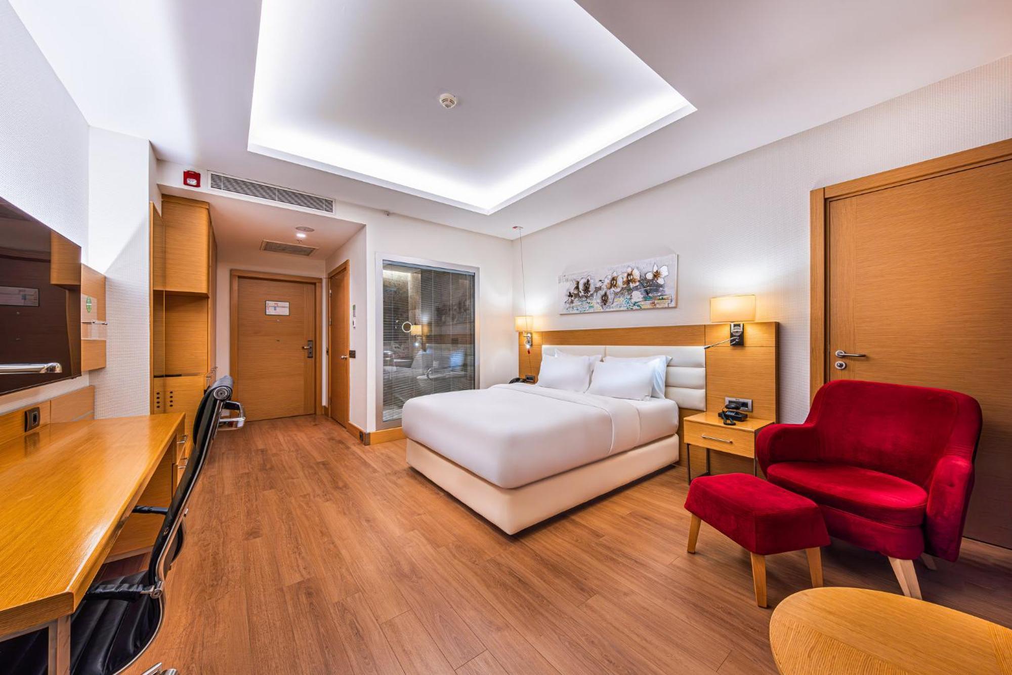 Holiday Inn Ankara - Cukurambar, an IHG Hotel Bagian luar foto