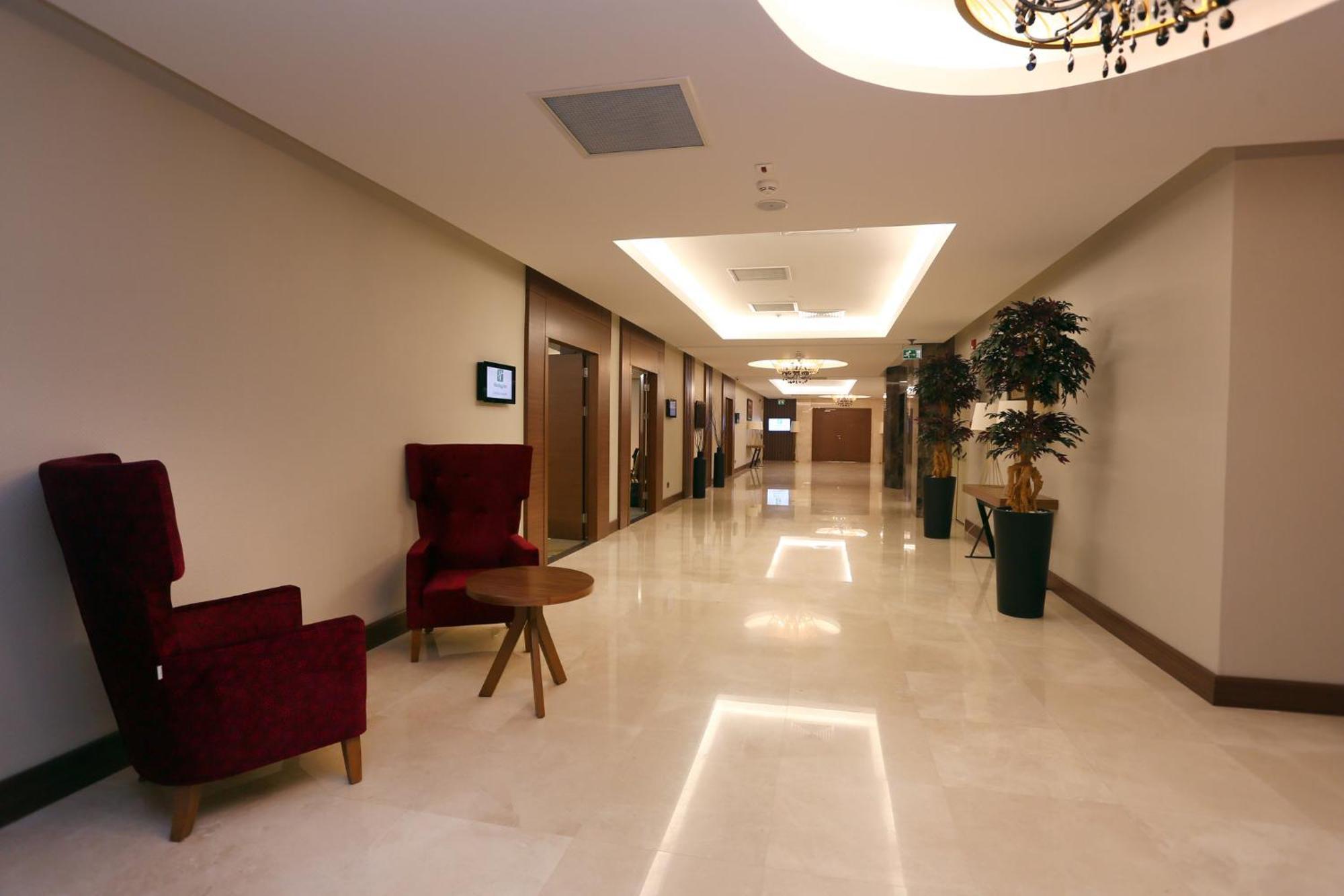 Holiday Inn Ankara - Cukurambar, an IHG Hotel Bagian luar foto